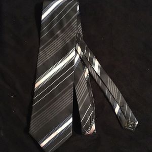 Men’s tie